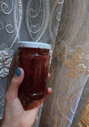 عکسی از دستور مارمالاد توت فرنگی😍🍓🍓
