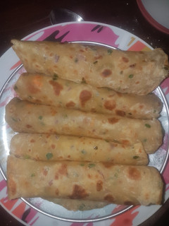 A picture of Soft layered chapatis.