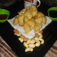 A picture of Dry fruits mini samosa.