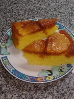 Una foto de Torta invertida de manzana