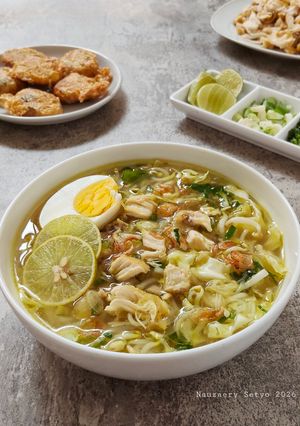 Foto resep Soto Ayam Dengan Bumbu Dasar Kuning