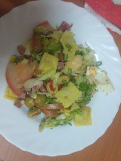 Una foto de Ensalada de pasta estilo tres delicias
