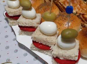 Une photo de Mini club sandwich aux oeufs de caille 🐣