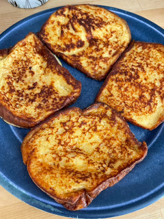 A picture of Hawaiian sweet bread French toast.