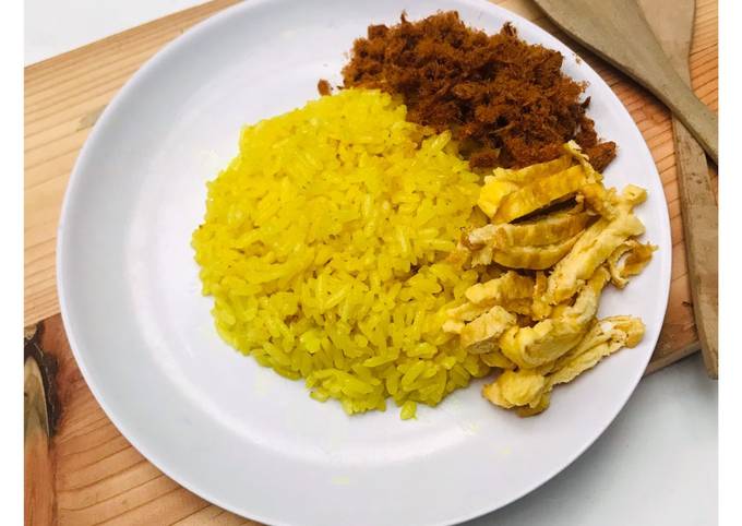 Nasi Kuning Magic Com