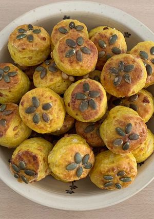 Sütőtökös pogácsa 🎃 🍁🍂 recept fotója