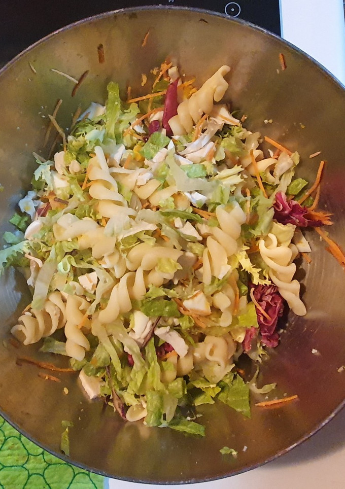 Una foto de Ensalada de pasta Pompeya