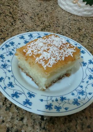 صورة لوصفة بسبوسة جوز الهند بالقشطة 😊