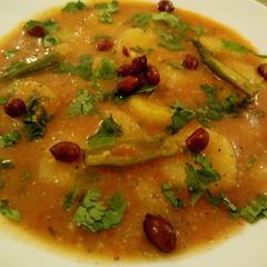 A picture of #RamadhanContest Matoke Stew with groundnut Powder.