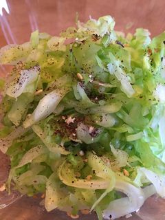 A picture of Super easy! Salted fresh cabbage キャベツの塩もみ.