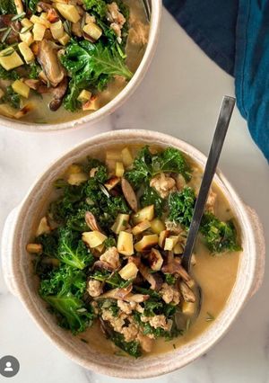 A picture of Hymans Healthy Toscana Soup.