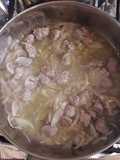 Lomo liso (vacuno) encebollado