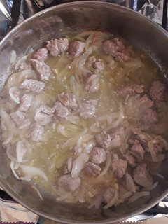 Una foto de Lomo liso (vacuno) encebollado