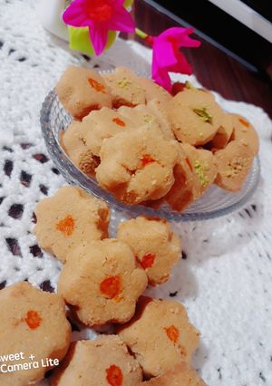 عکسی از دستور شیرینی نخودچی