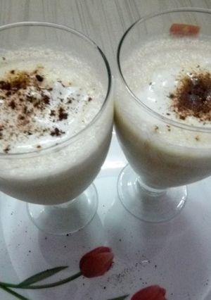 A picture of Cold Coffee with Ice Cream.