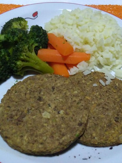 Una foto de Hamburguesas de lentejas (veganas)