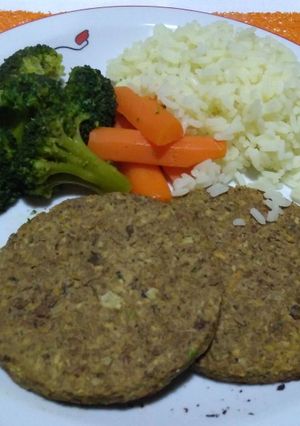 Una foto de Hamburguesas de lentejas (veganas)
