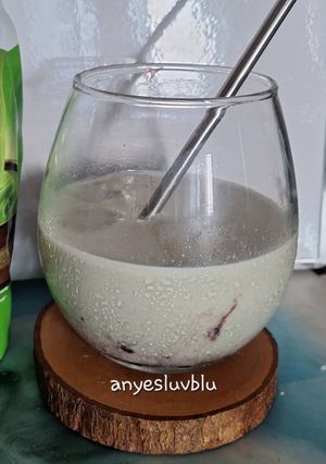 Foto resep 387. Strawberry Matcha Latte