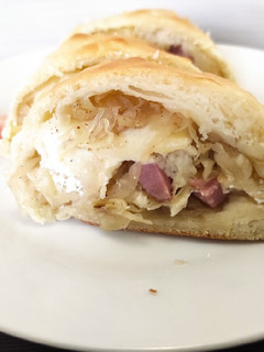 Káposztás kelt rétes recept fotója
