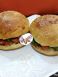 A picture of Burger.