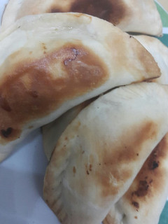 Una foto de Empanada de pollo