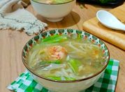 Gambar sup asparagus jamur