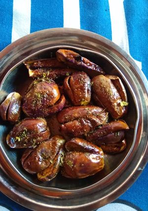 Bharwan bangain रेसिपी मुख्य फोटो