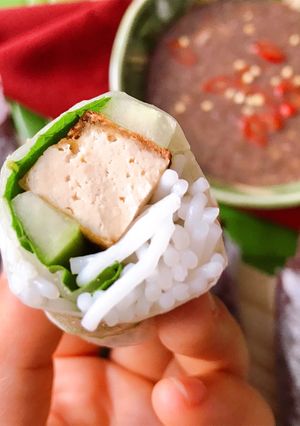 Hình của món Cuốn Bún Đậu Hủ Chấm Mắm Tôm.