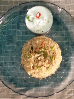 கோதுமை ரவை உப்புமா செய்முறை முக்கிய புகைப்படம்