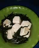 Đậu hũ nấu canh hẹ