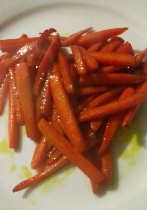 Una foto de Zanahorias 🥕glaseadas