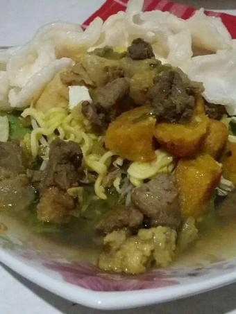 Langkah Mudah untuk Membikin Resep Tahu Campur Lamongan yang Uenak Anti Ribet, Uenak Banget