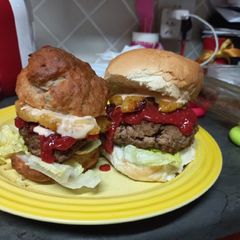A picture of Hawaiian Burger.