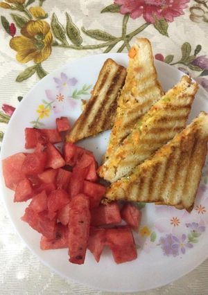 A picture of Veggie sandwich.
