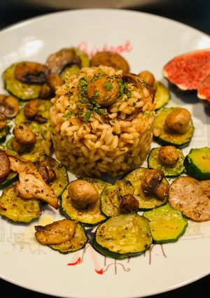 Gombás risotto cukkinivel 🍆fügével recept fotója