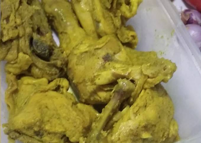 Resep Buka Puasa Mudah Ayam ungkep kuning
