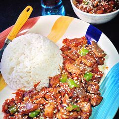 Fish 🐟 and Plantain Sauce with white rice A picture of Fish 🐟 and Plantain Sauce with white rice.