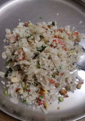 A picture of Dadpe pohe.