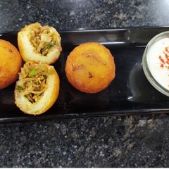 A picture of Farali kachori.