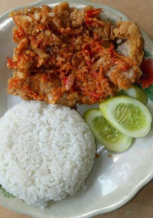 Foto resep Ayam Geprek Sambal Bawang