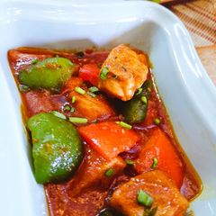 A picture of Tri colour Sweet & Sour Chicken.