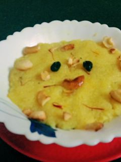 பால் கேஸரி(milk kesari recipe in tamil) செய்முறை முக்கிய புகைப்படம்