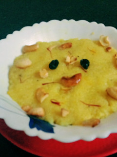 பால் கேஸரி(milk kesari recipe in tamil) செய்முறை முக்கிய புகைப்படம்