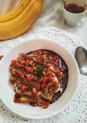 A picture of Overnight Oats with Caramelized Banana Walnuts and Dark Chocola.