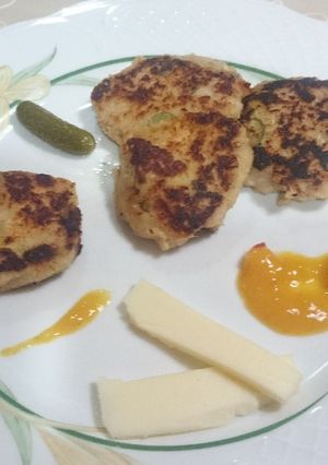 Una foto de Mini Burguer de atún con alcaparras