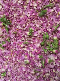 عکسی از دستور گل محمدی خشک :-)