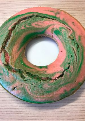 Foto di Ciambellone multicolore