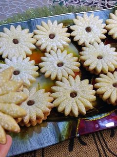 صورة لوصفة حلويات العيد الأضحى 🐏 2023 صابلي الأقحوان بالنوتيلا🍫🌼 بمقادير مضبوطة من مطبخنا حراير الجزائر