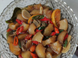 48. Oseng Kikil Pedas Manis