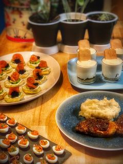 Una foto de 🎅🏻🍽🎄Cena de Navidad 🎄🍽🎅🏻